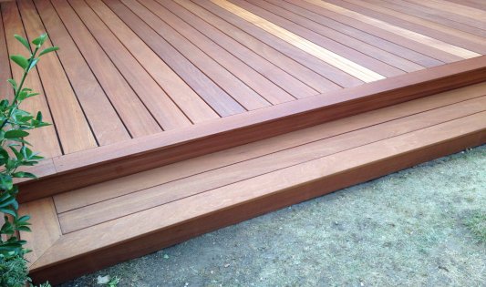 replacing garden decking